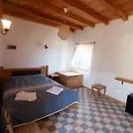 Kargilos & Hotel 3*