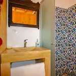 Hotel Kargilos & 3*
